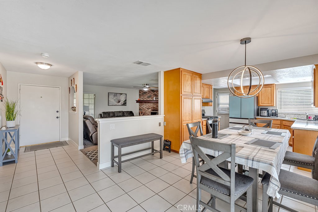 2965 East Mirada Road Highland, CA 92346 - Photo 11 of 29
