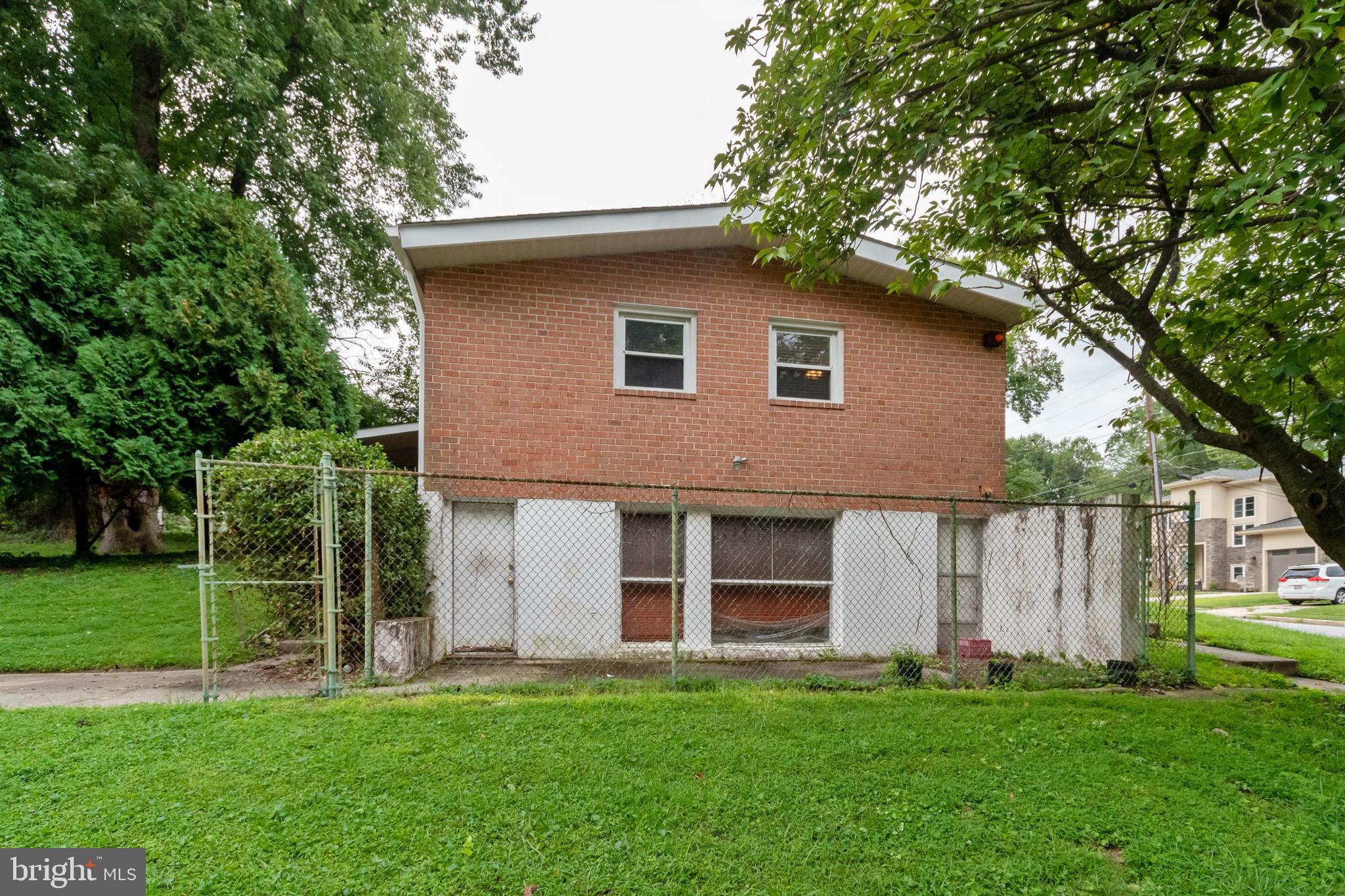 7629 Carla Road Baltimore, MD 21208 - Photo 16 of 17