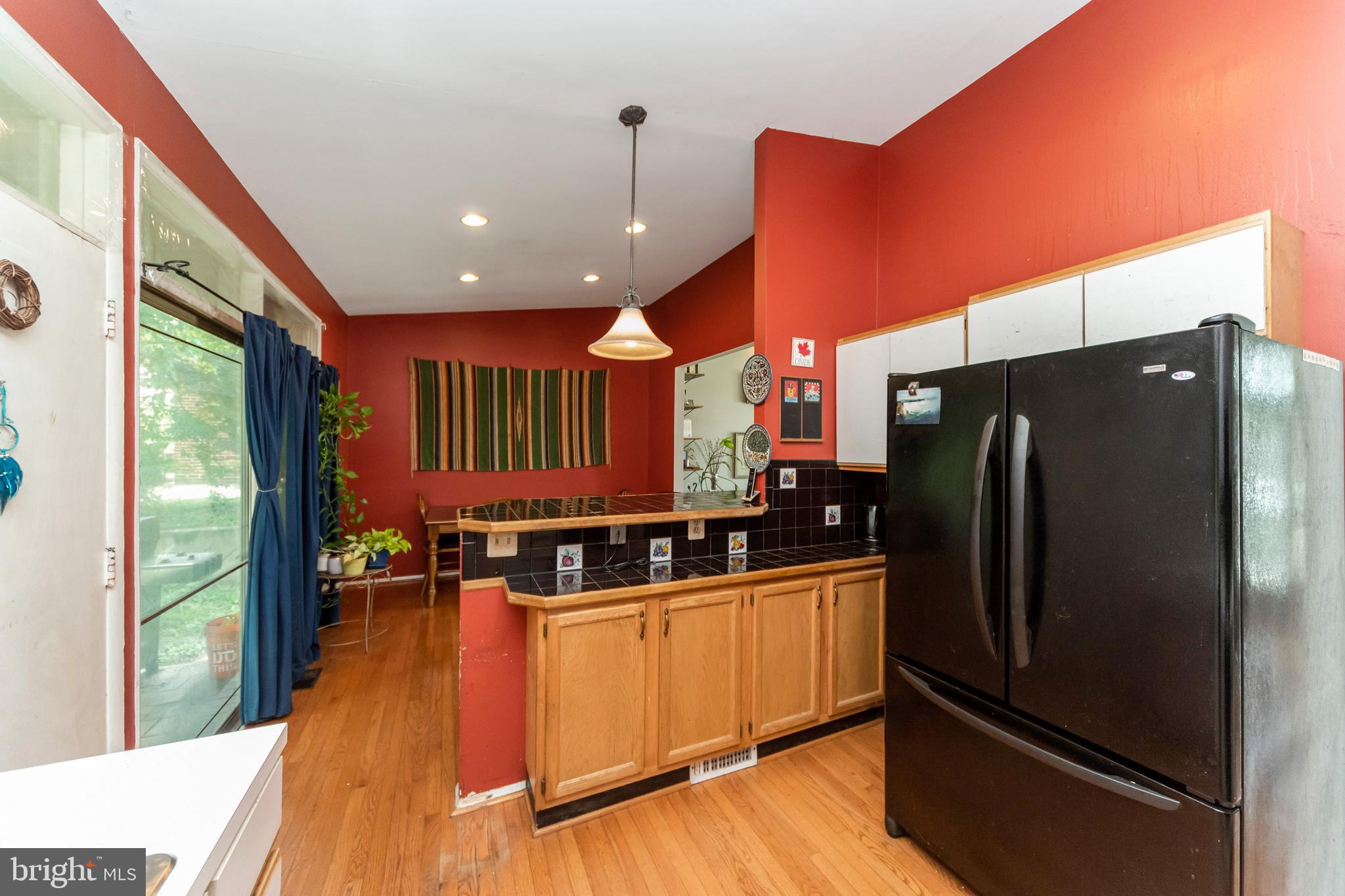 7629 Carla Road Baltimore, MD 21208 - Photo 6 of 17