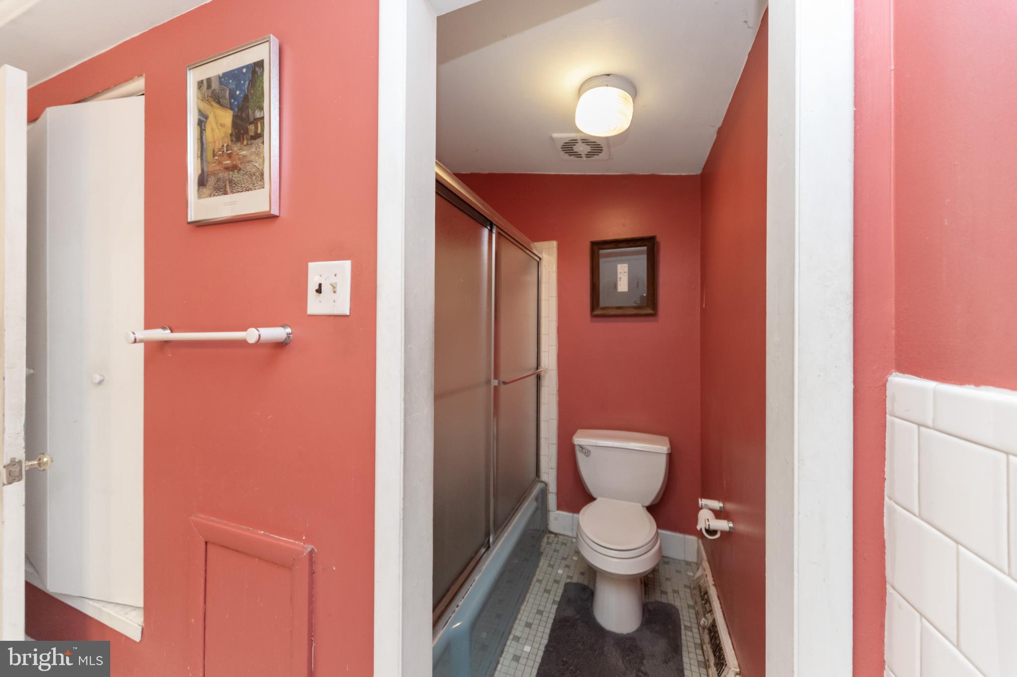 7629 Carla Road Baltimore, MD 21208 - Photo 10 of 17