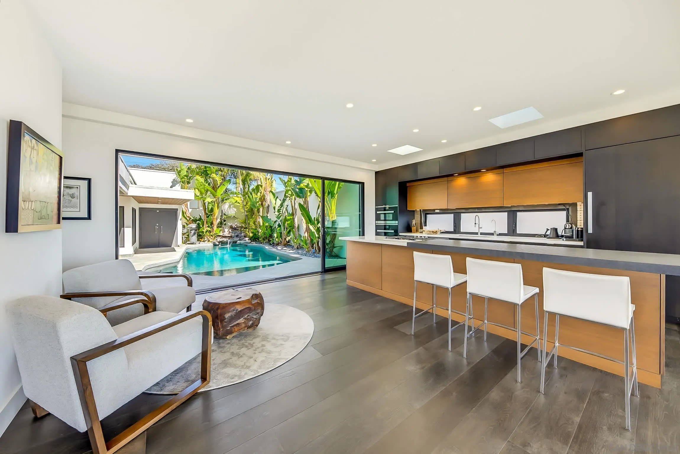 5842 Sagebrush Road La Jolla, CA 92037 - Photo 13 of 54 Gallery Image 13