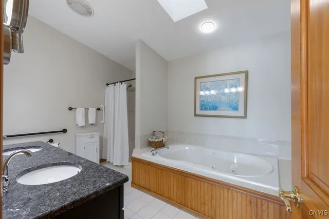 $489,000 | 204 Summerhaven Drive South, Manlius, NY 13057