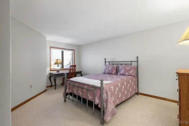 $489,000 | 204 Summerhaven Drive South, Manlius, NY 13057