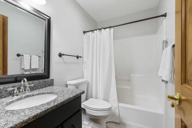 $489,000 | 204 Summerhaven Drive South, Manlius, NY 13057