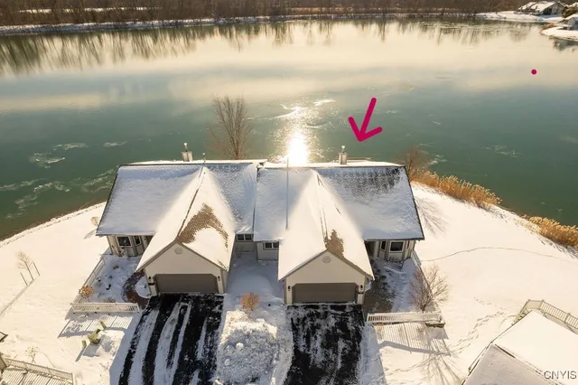 $489,000 | 204 Summerhaven Drive South, Manlius, NY 13057