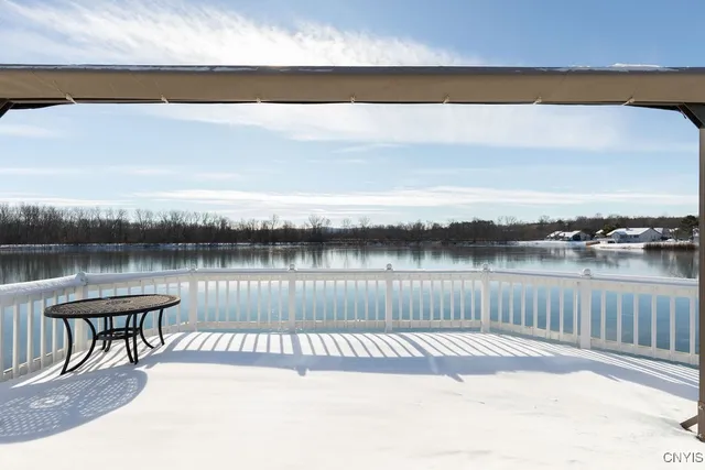 $489,000 | 204 Summerhaven Drive South, Manlius, NY 13057