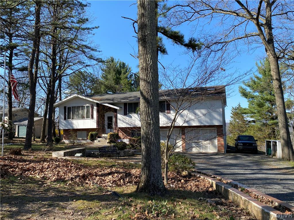 173 Skyview Circle Sciota, PA 18354 - Photo 24 of 25 a view of a house with a yard