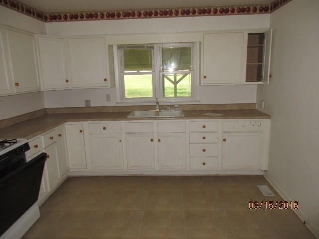 3300 West Runaround Road Monrovia, IN 46157 - Photo 5 of 10 Gallery Image 5