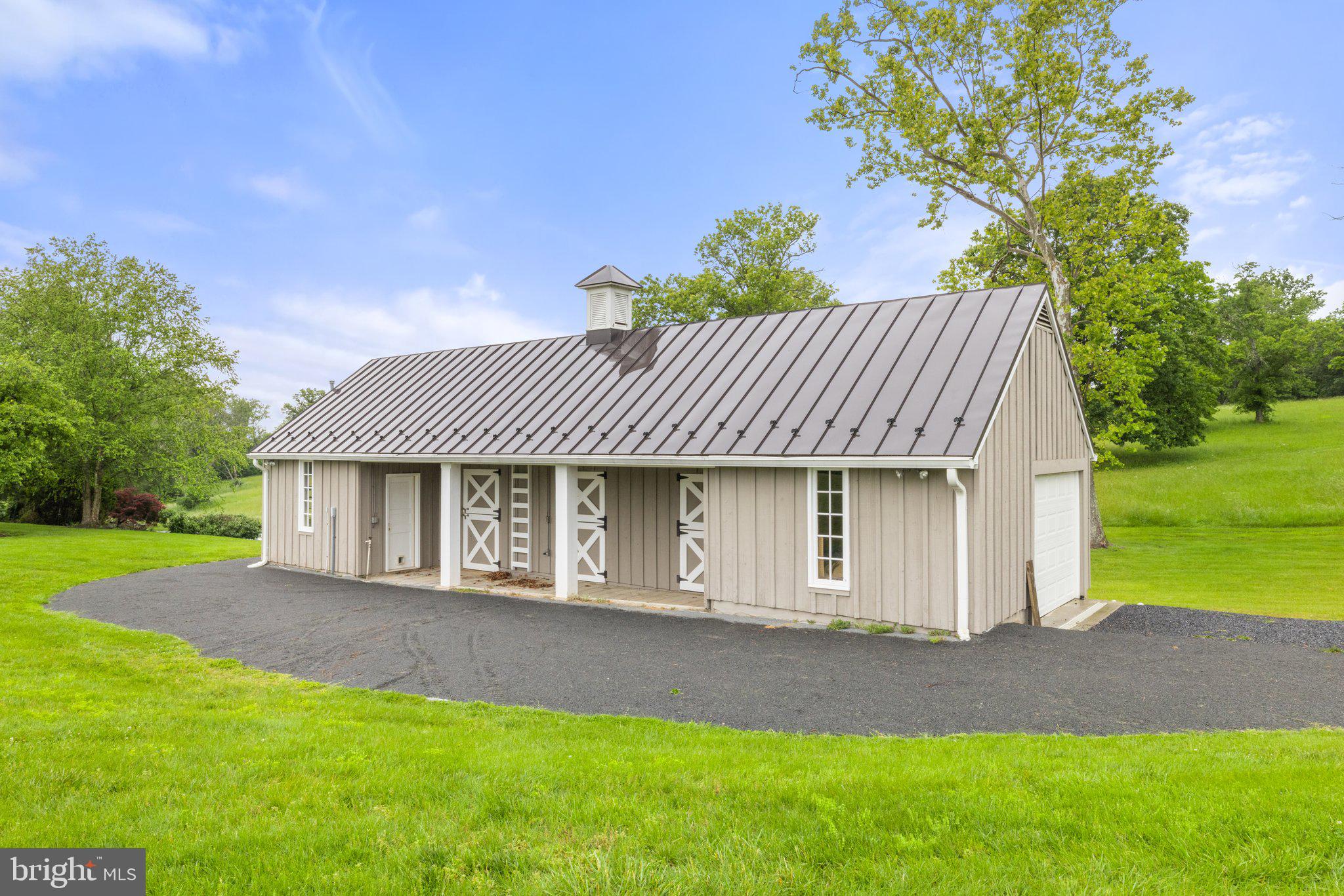 22693 St Louis Road Middleburg, VA 20117 - Photo 81 of 85 Gallery Image 81