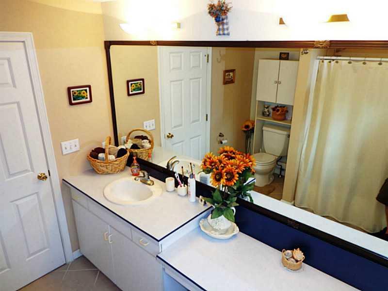 159 Holmes Road Scarborough, ME 04074 - Photo 14 of 35 Bathroom.