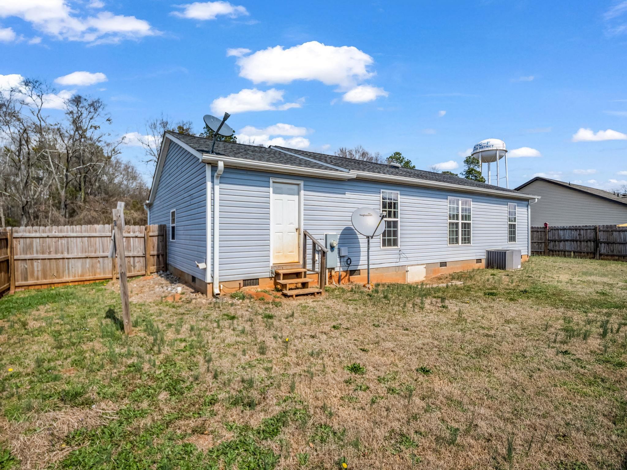 655 West Oconee Street Chesnee, SC 29323 - Photo 36 of 49