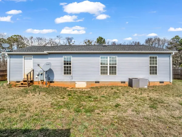 $215,000 | 655 West Oconee Street, Chesnee, SC 29323