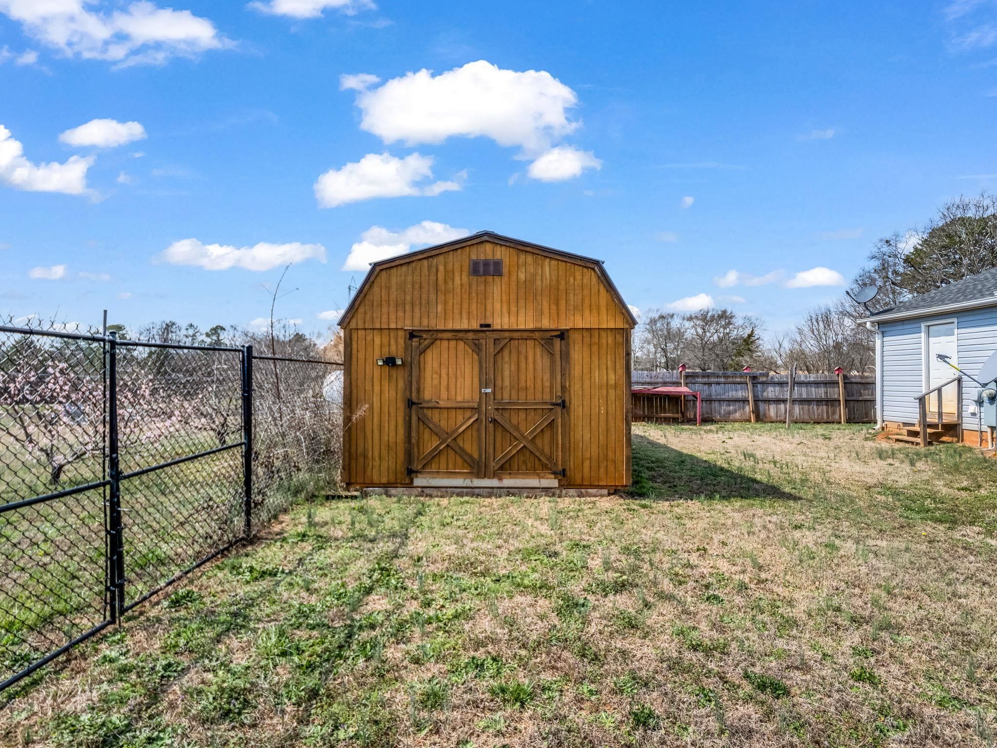 655 West Oconee Street Chesnee, SC 29323 - Photo 39 of 49