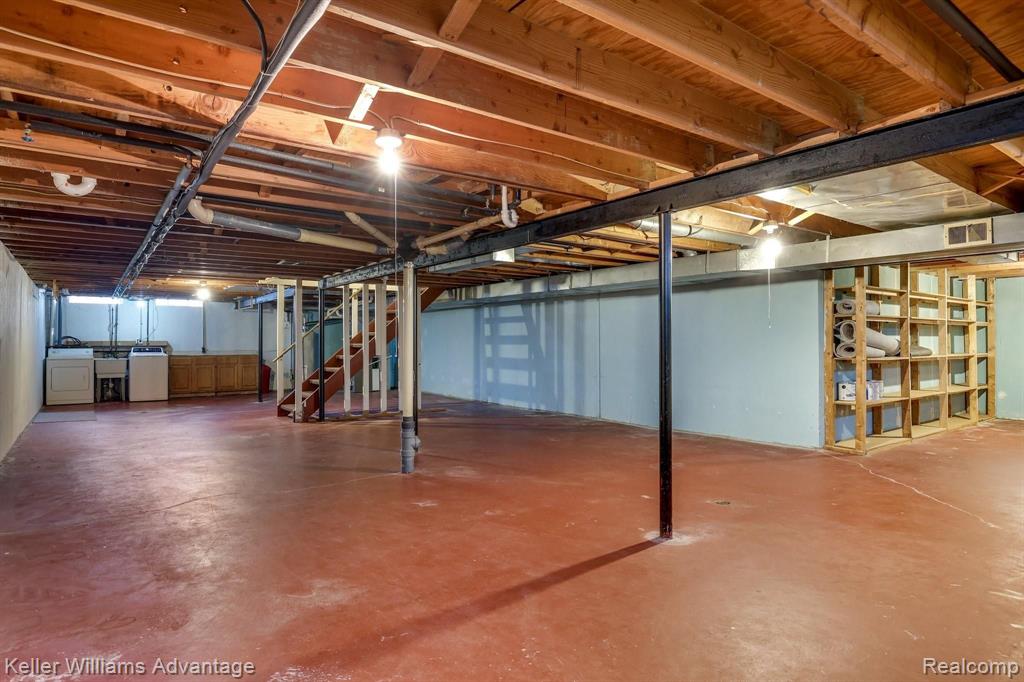 43534 Hanford Road Canton, MI 48187 - Photo 24 of 28