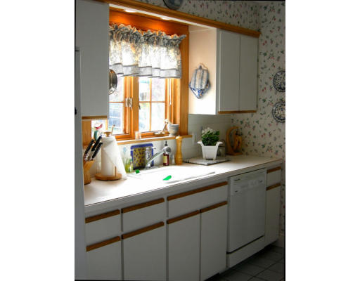 86 Magnolia Road Swampscott, MA 01907 - Photo 11 of 19 Gallery Image 11