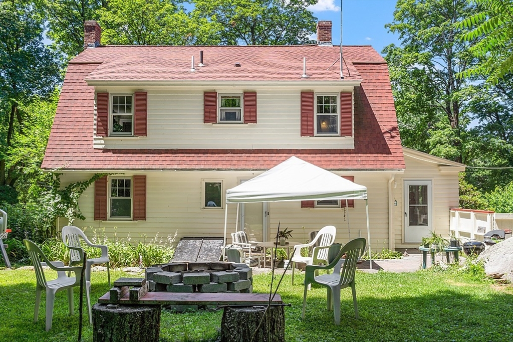 26 Tahattawan Road Littleton, MA 01460 - Photo 6 of 33 Gallery Image 6