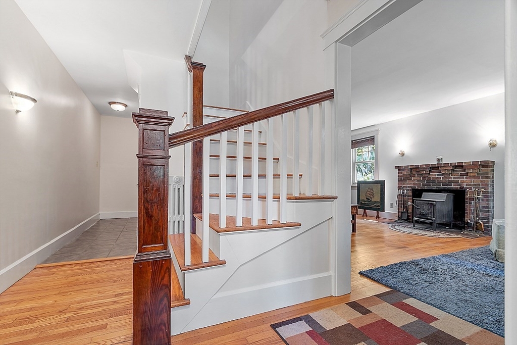26 Tahattawan Road Littleton, MA 01460 - Photo 8 of 33 Gallery Image 8