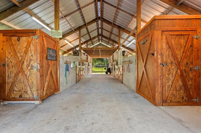 $1,799,000 | 6915 215th Street East, Bradenton, FL 34211