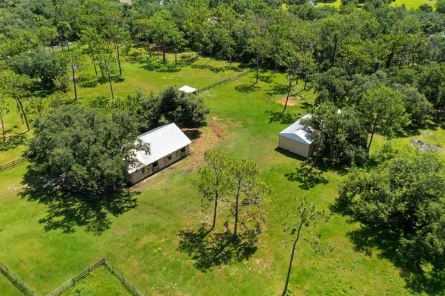 $1,799,000 | 6915 215th Street East, Bradenton, FL 34211