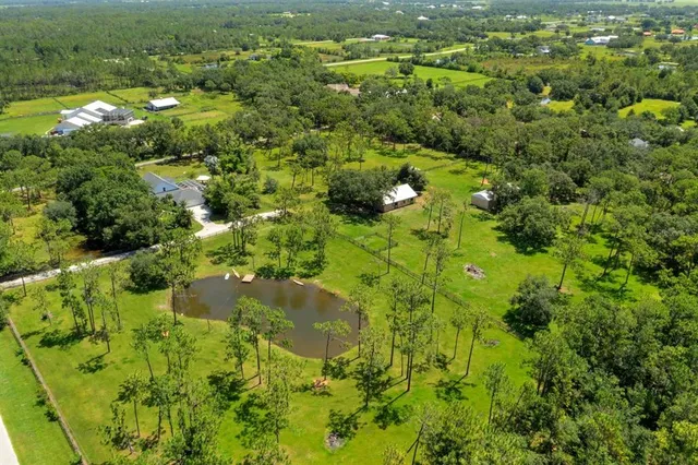 $1,799,000 | 6915 215th Street East, Bradenton, FL 34211