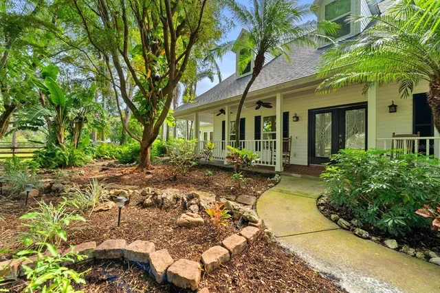 $1,799,000 | 6915 215th Street East, Bradenton, FL 34211