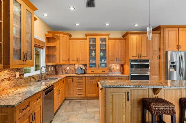 $1,799,000 | 6915 215th Street East, Bradenton, FL 34211