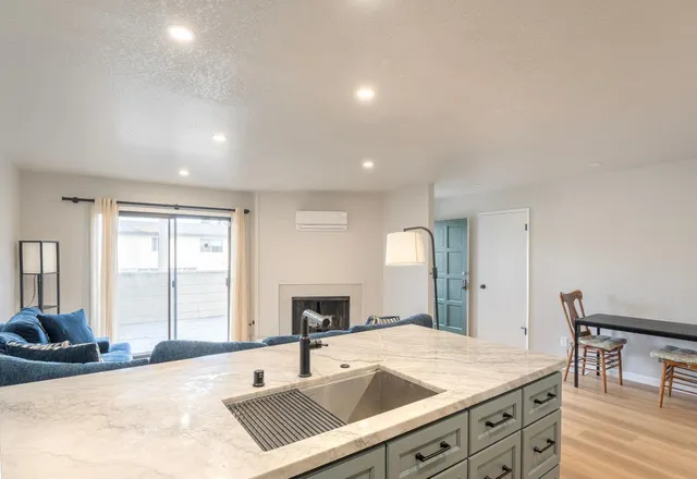 $899,000 | 504 Ocean Avenue, Unit 2, Monterey, CA 93940