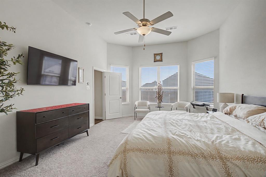 2914 Long Slope Road Arlington, TX 76001 - Photo 14 of 27