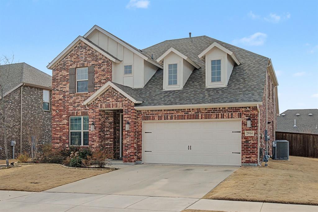 2914 Long Slope Road Arlington, TX 76001 - Photo 2 of 27