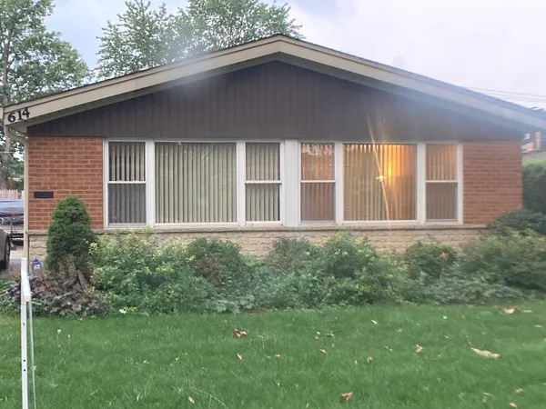 $3,200 | 614 Leamington Avenue, Wilmette, IL 60091