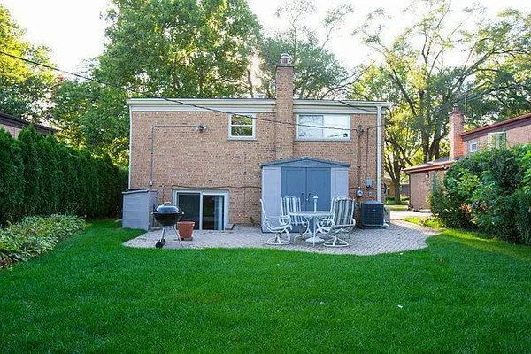 $3,200 | 614 Leamington Avenue, Wilmette, IL 60091