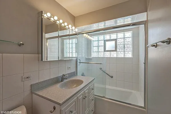 $3,200 | 614 Leamington Avenue, Wilmette, IL 60091