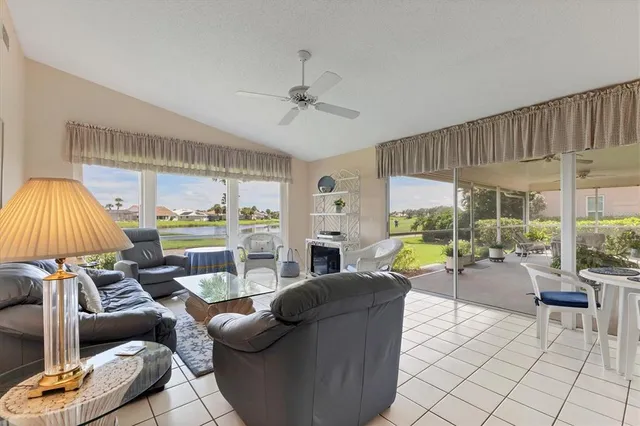 $475,000 | 1517 Waterford Drive, Venice, FL 34292