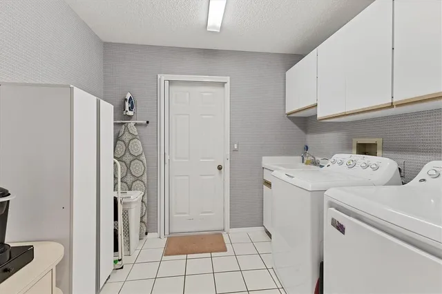 $475,000 | 1517 Waterford Drive, Venice, FL 34292