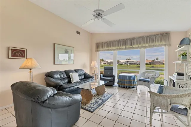 $475,000 | 1517 Waterford Drive, Venice, FL 34292