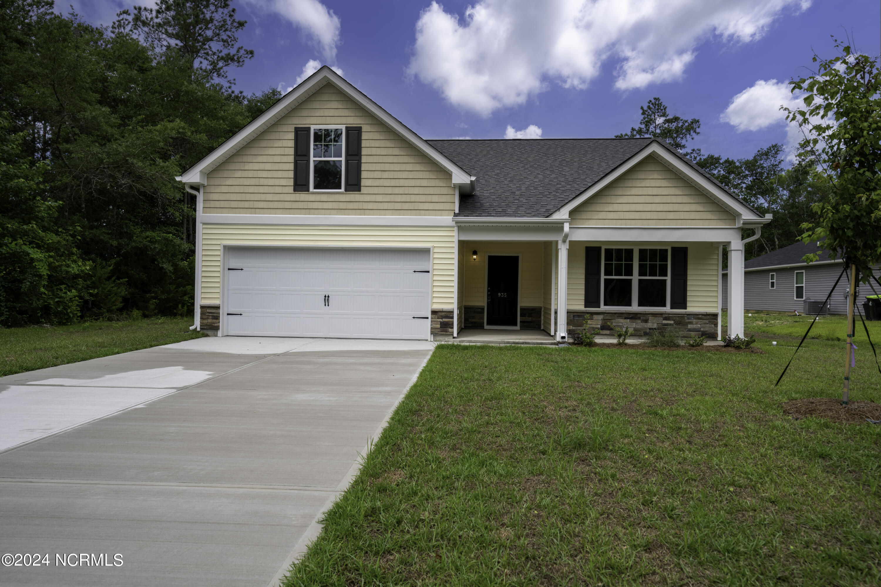 935 Pantego Blvd Southeast  