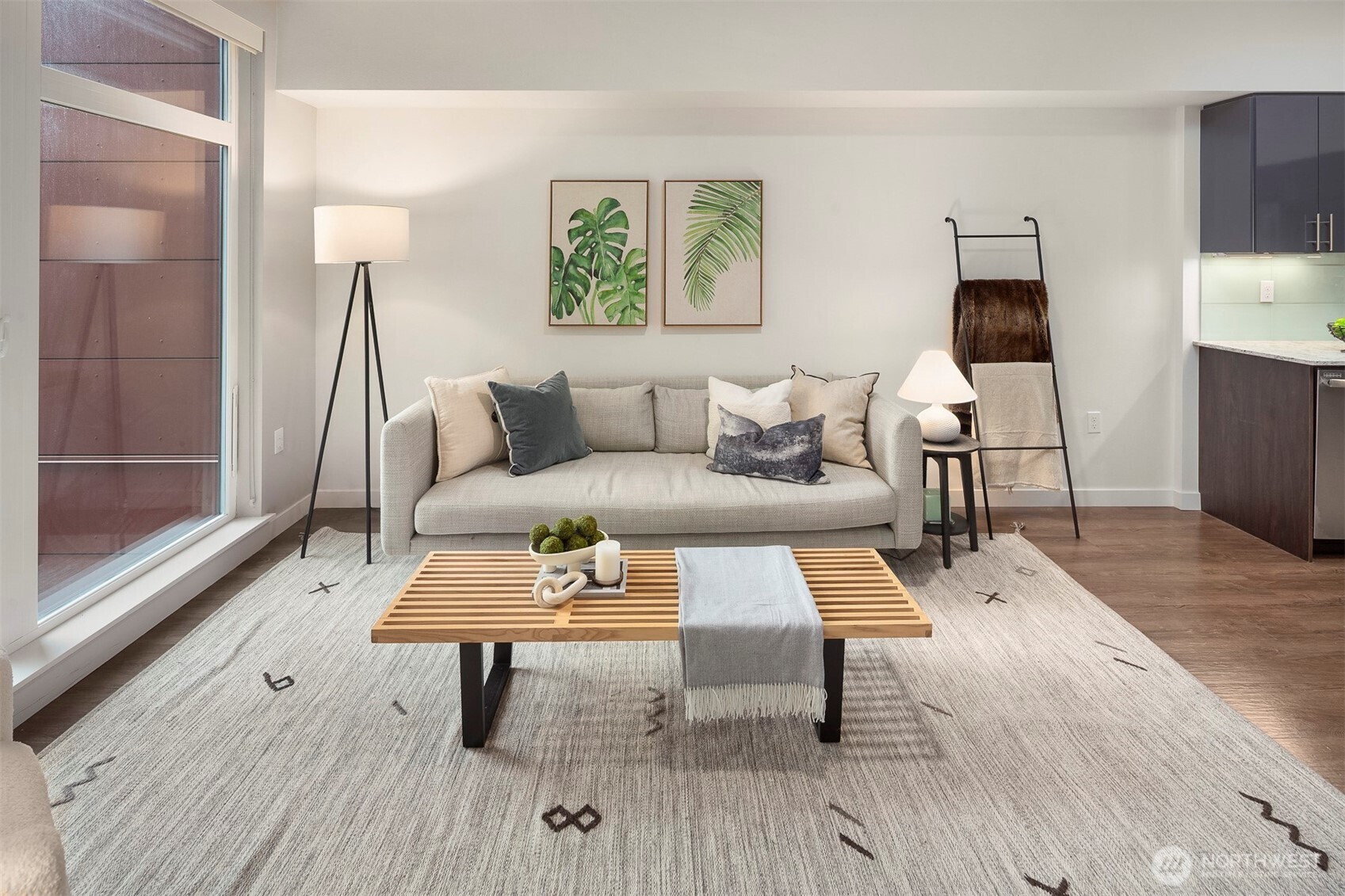 1085 103rd Avenue Northeast, Unit 312 Bellevue, WA 98004 - Photo 3 of 29