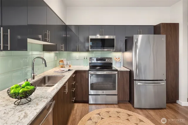 $599,000 | 1085 103rd Avenue Northeast, Unit 312, Bellevue, WA 98004