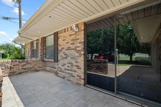 a view of outdoor space