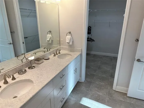 a view of walk in closet