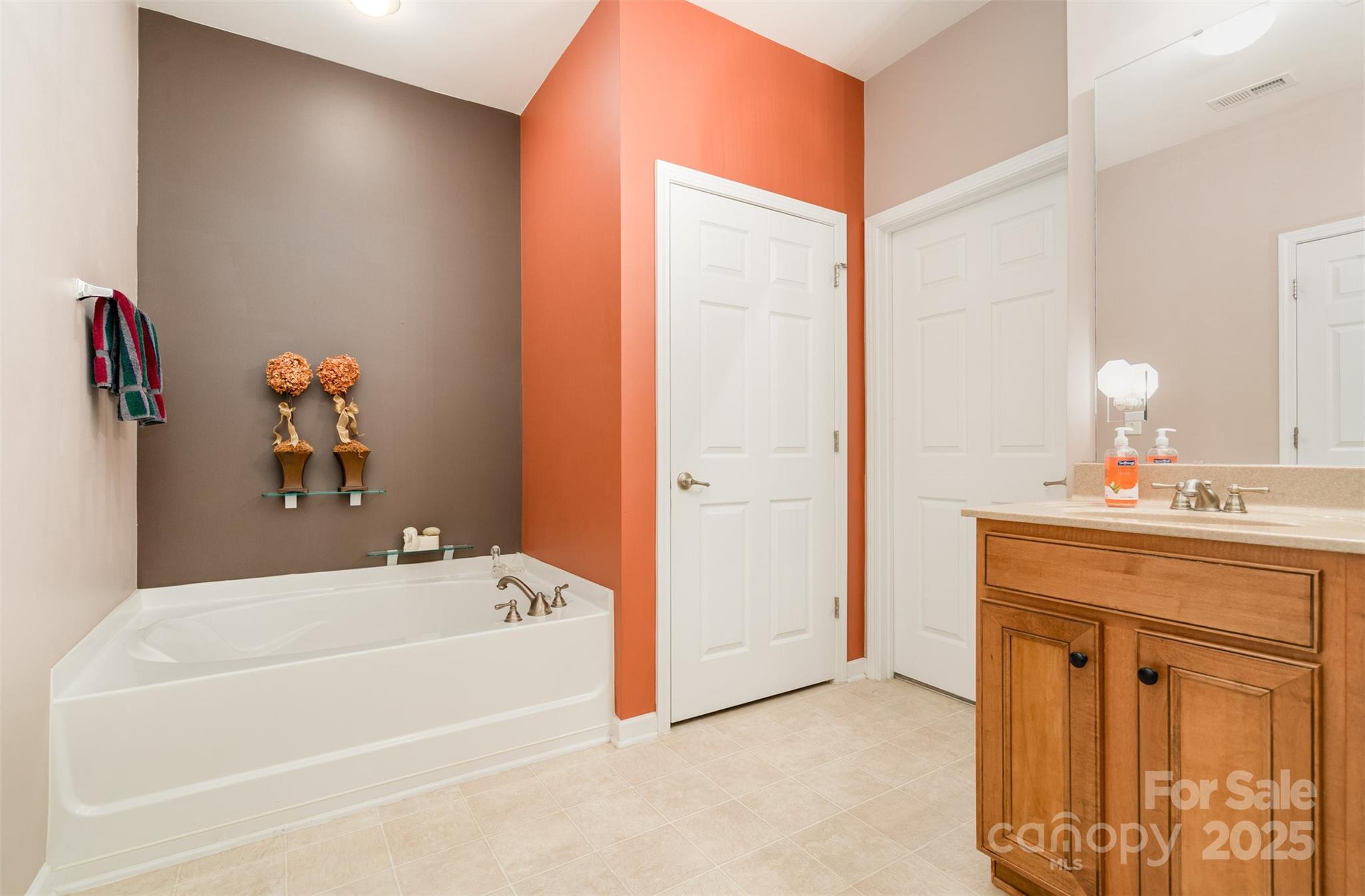 253 Garnet Court Fort Mill, SC 29708 - Photo 26 of 37