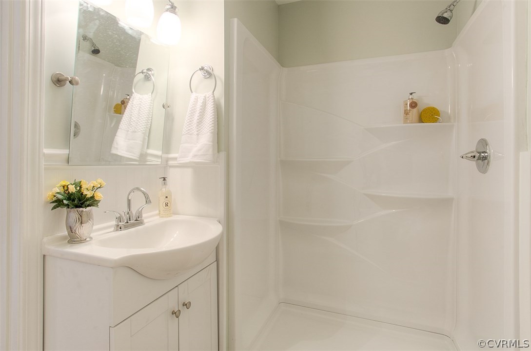 2304 Cranbrook Road Richmond, VA 23229 - Photo 20 of 24 Gallery Image 20