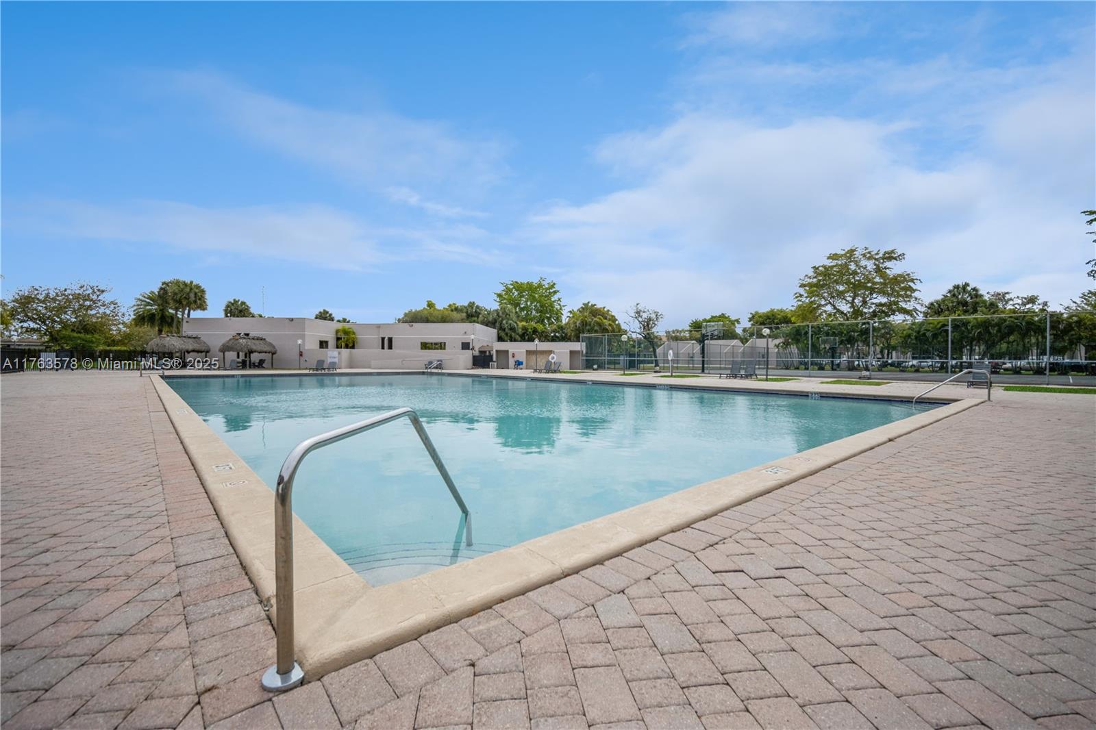 8500 Southwest 133rd Avenue Road, Unit 415 Miami, FL 33183 - Photo 25 of 27 Pool