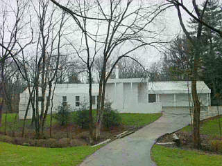 5270 Drake Road Cincinnati, OH 45243 - Photo 1 of 1