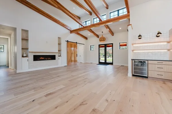 $1,850,000 | 2 Edwards Brg Road, Marion, MA 02738