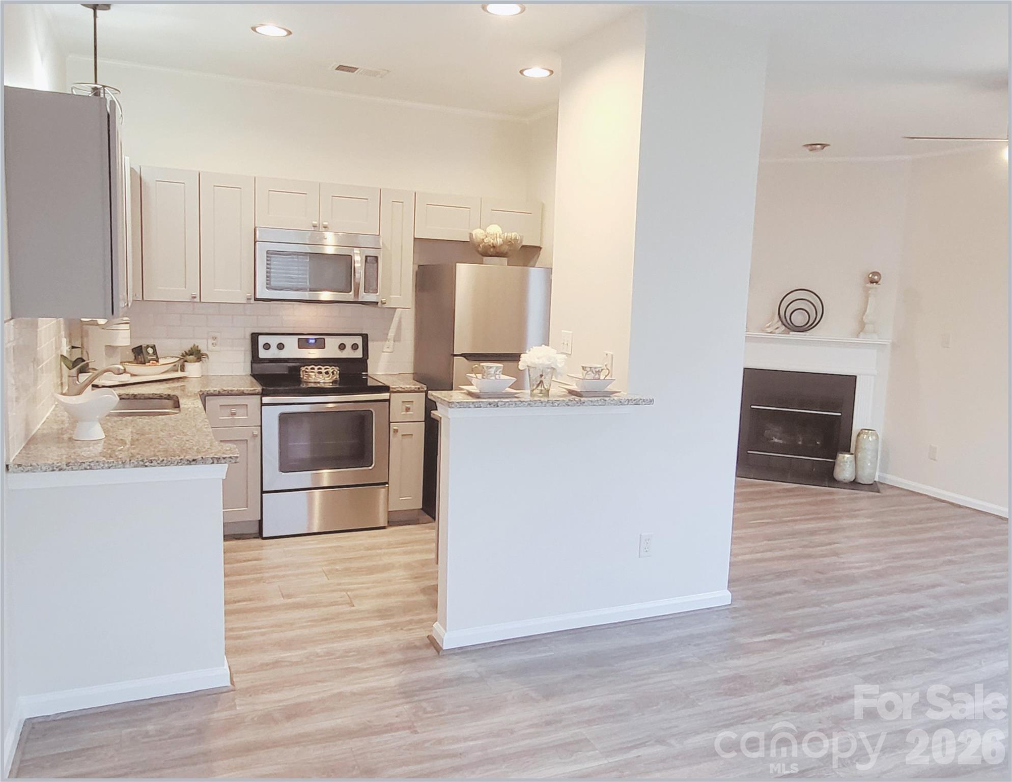 2149 Lennox Square Road Charlotte, NC 28210 - Photo 4 of 18