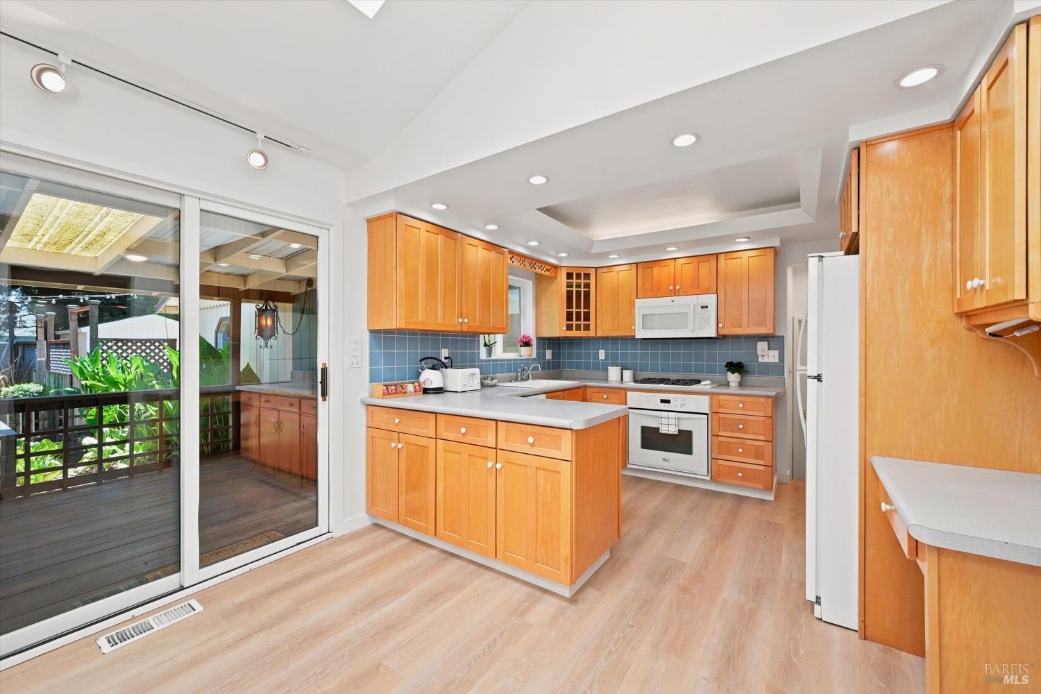 2006 Montgomery Drive Santa Rosa, CA 95405 - Photo 10 of 36