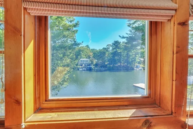 $999,900 | 210 Barton Road, Stow, MA 01775