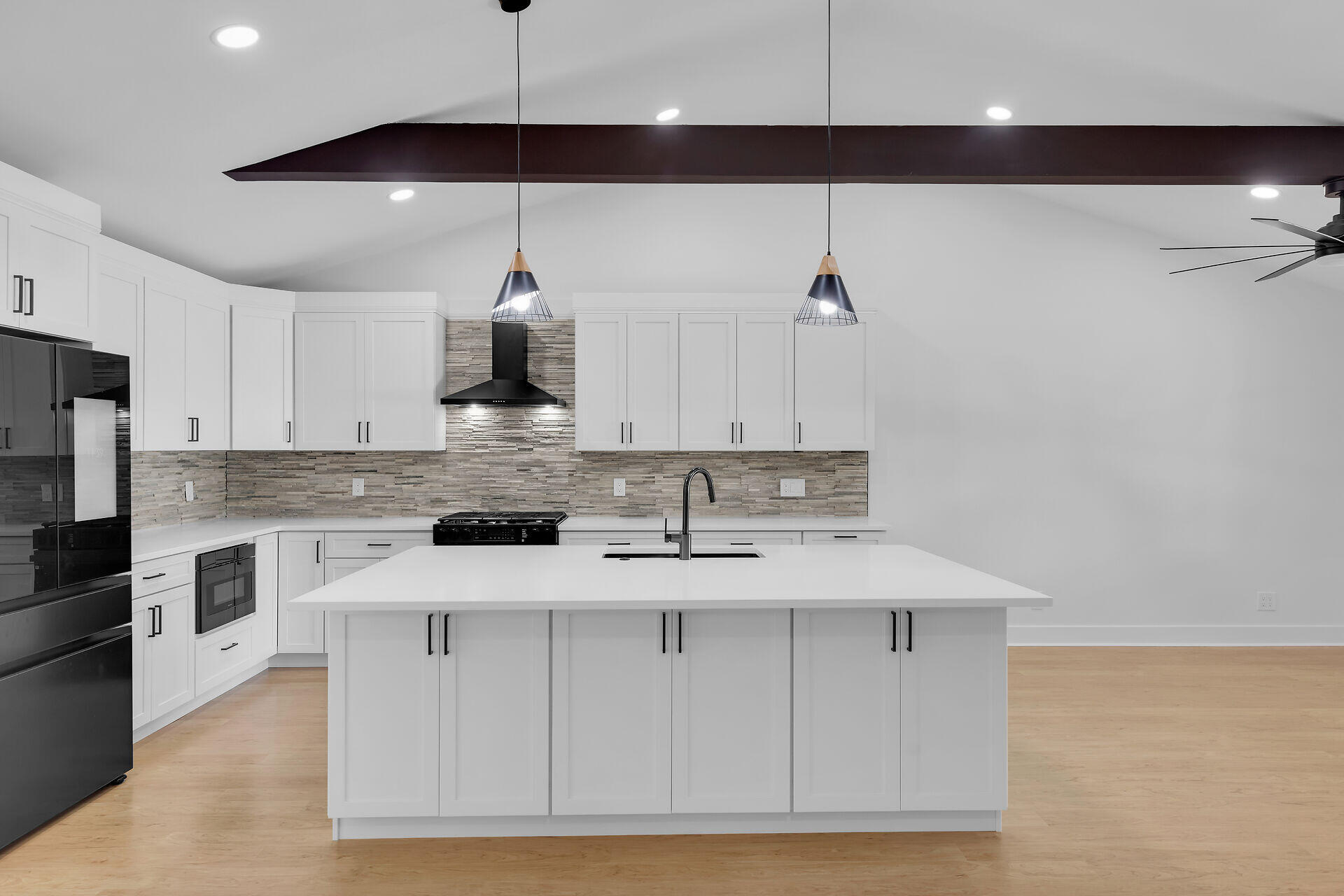 2800 Staples Avenue Key West, FL 33040 - Photo 30 of 42 2800 Staples Ave Kitchen