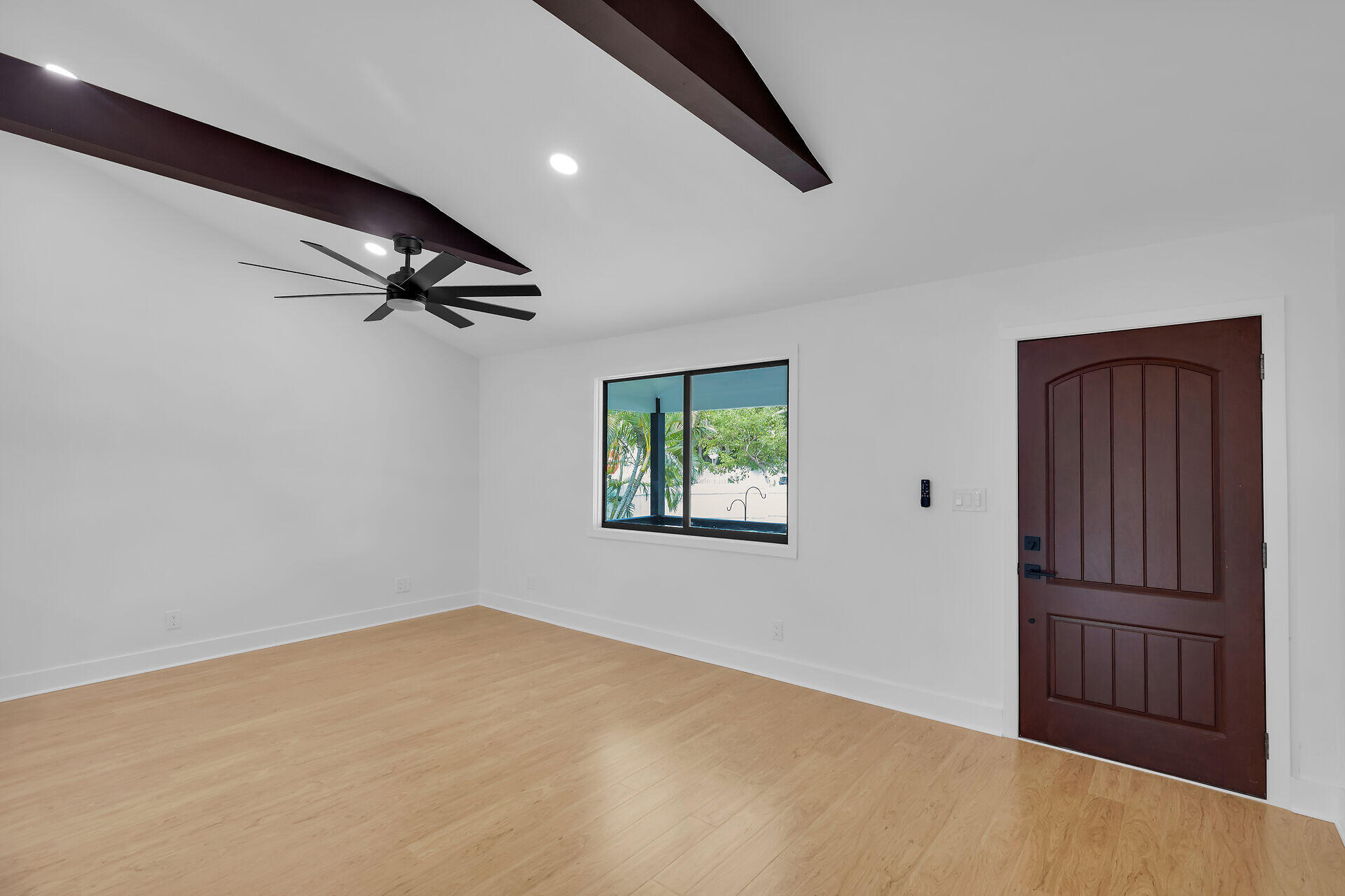 2800 Staples Avenue Key West, FL 33040 - Photo 32 of 42 a view of an empty room with a window